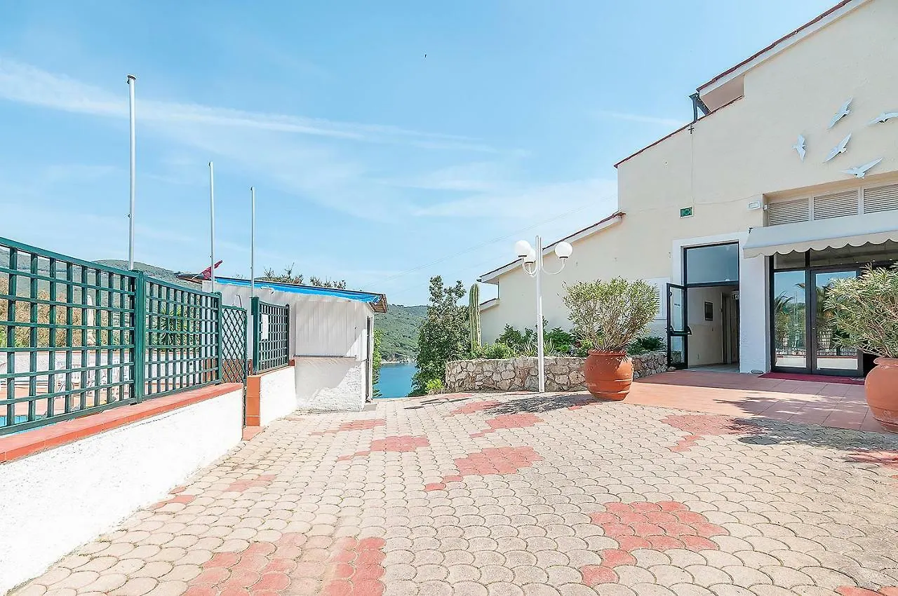 ***  Hotel Capo Di Stella Capoliveri  Italy